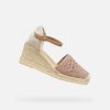 Gelsa Low Woman Gelsa Low Woman