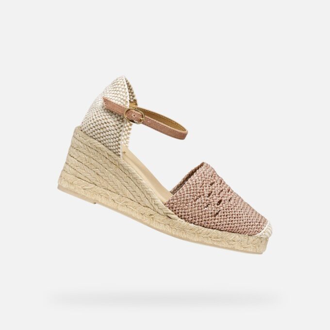 Gelsa Low Woman Gelsa Low Woman