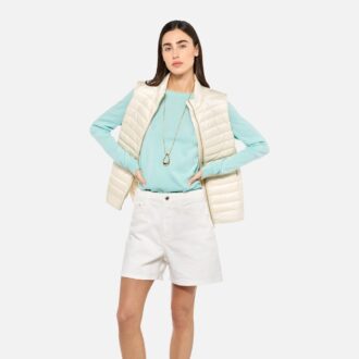 Jaysen Woman