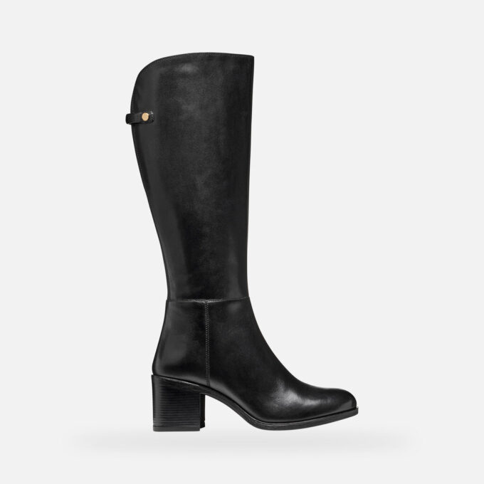 Nowe Asheel Woman